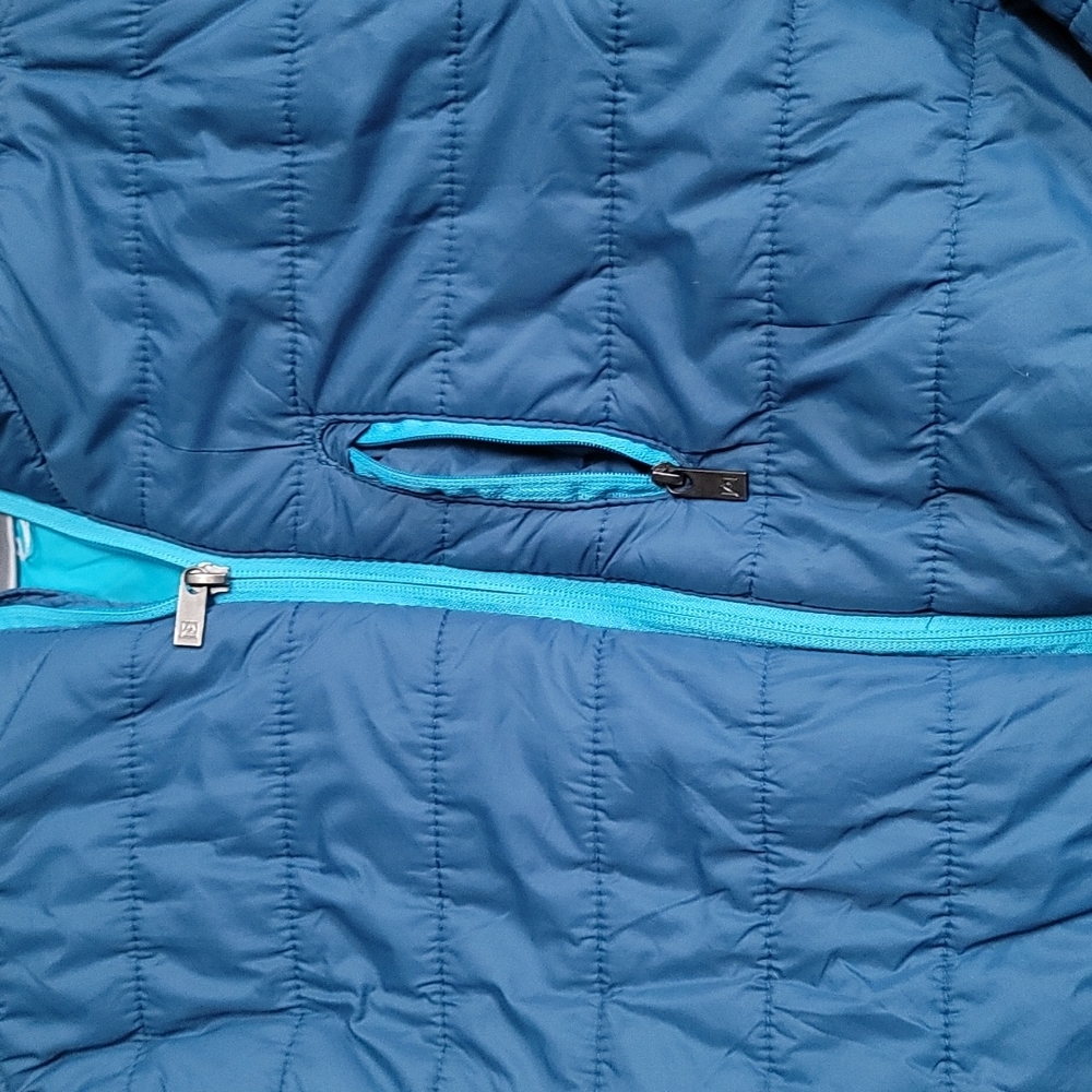 Avalanche Jacket Outerwear Blue, Polyester Filled… - image 4